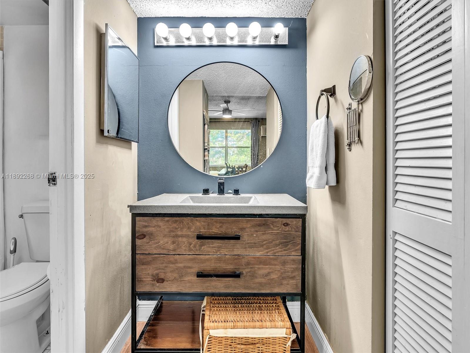 INVERRARY COUNTRY CLUB - Residential