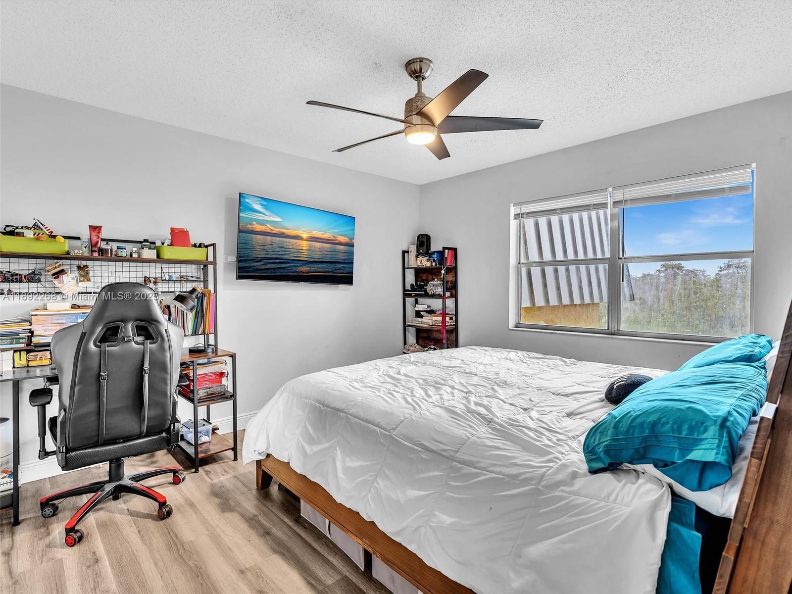 INVERRARY COUNTRY CLUB - Residential