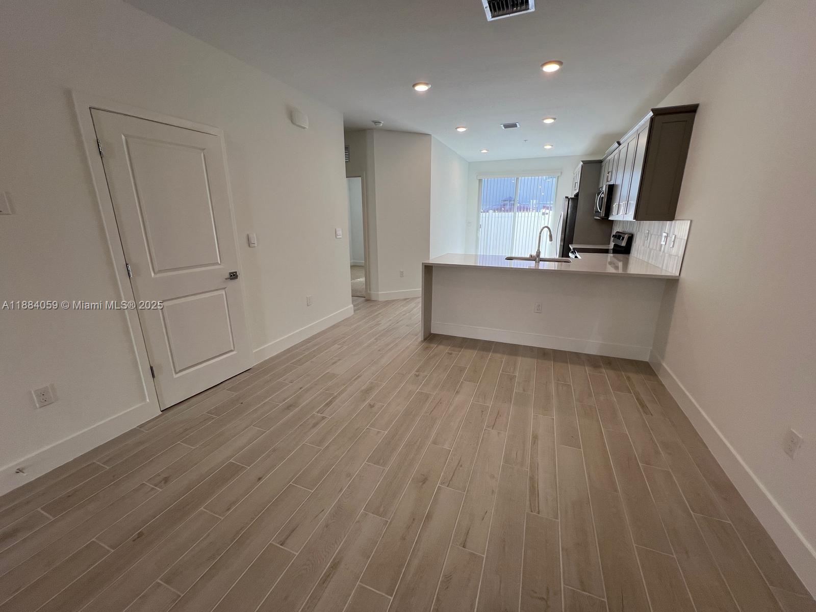 Merrick Square - Residential Lease