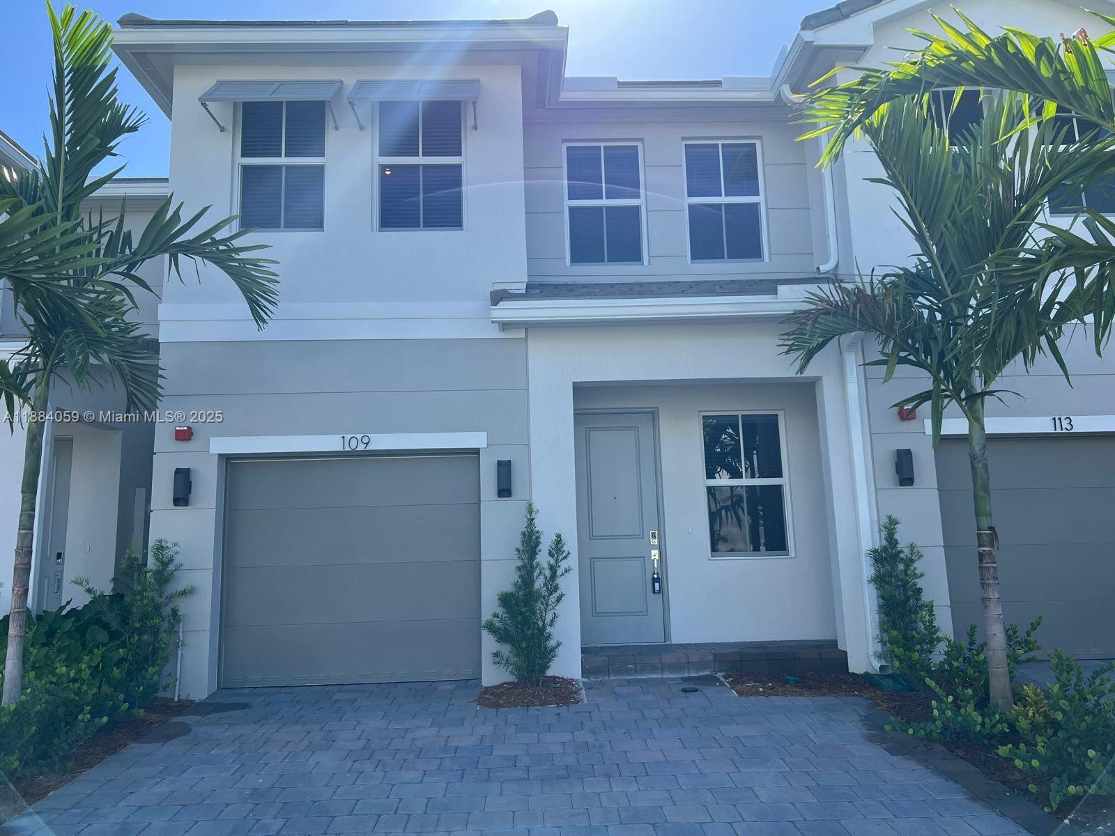 Merrick Square - Residential Lease