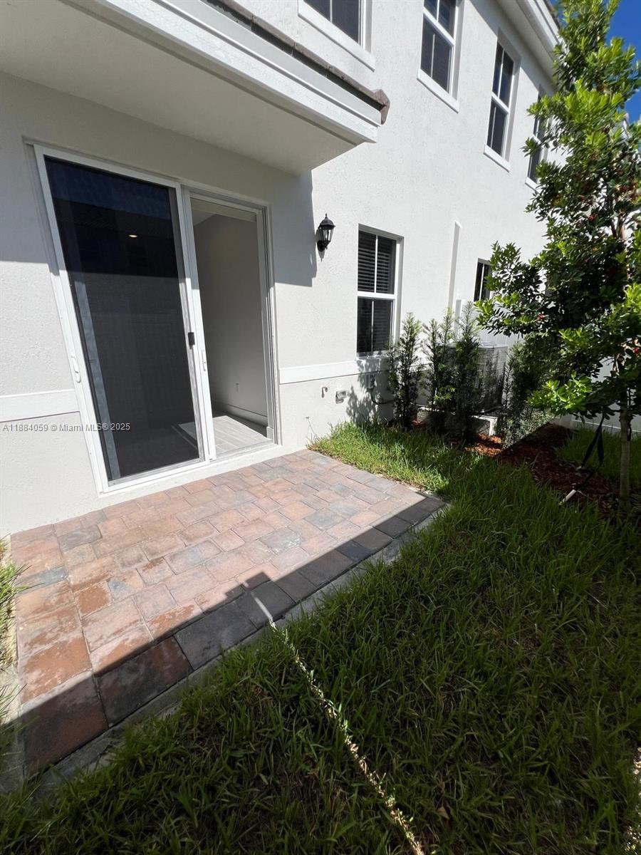 Merrick Square - Residential Lease