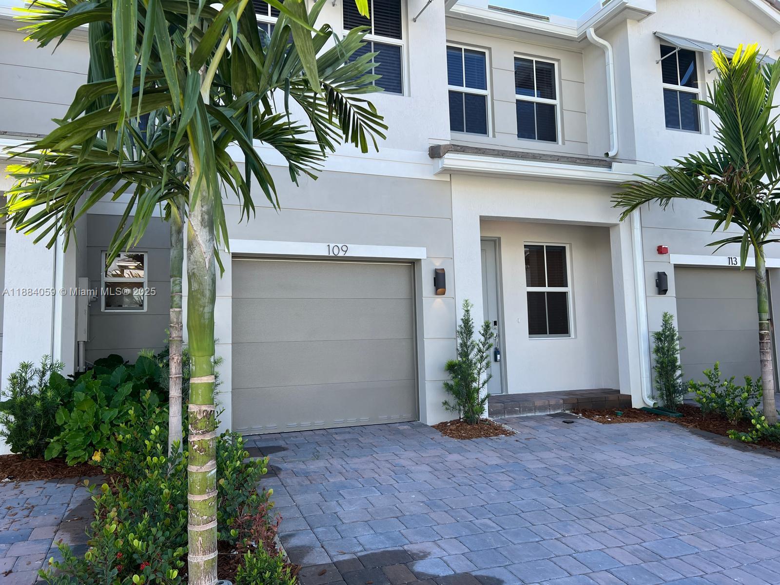 Merrick Square - Residential Lease