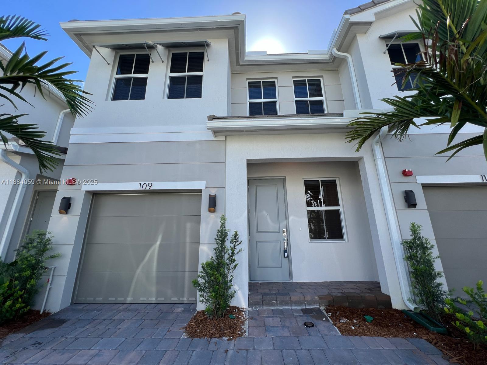 Merrick Square - Residential Lease