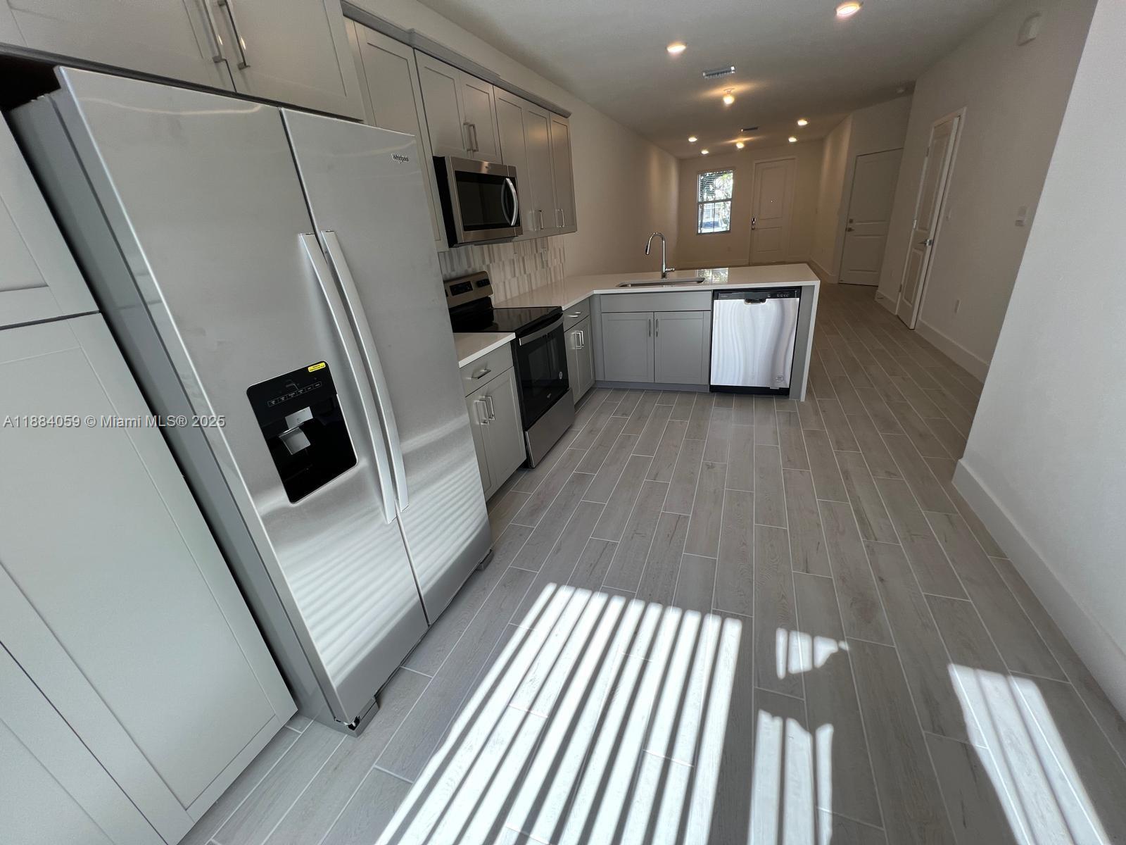 Merrick Square - Residential Lease