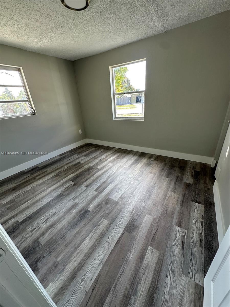 LAKE FOREST SEC ONE - Residential Lease