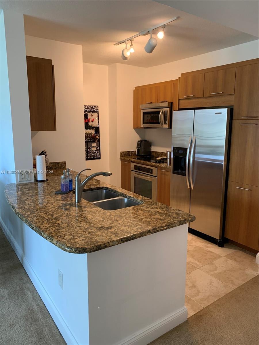 View photos, virtual tours, details...