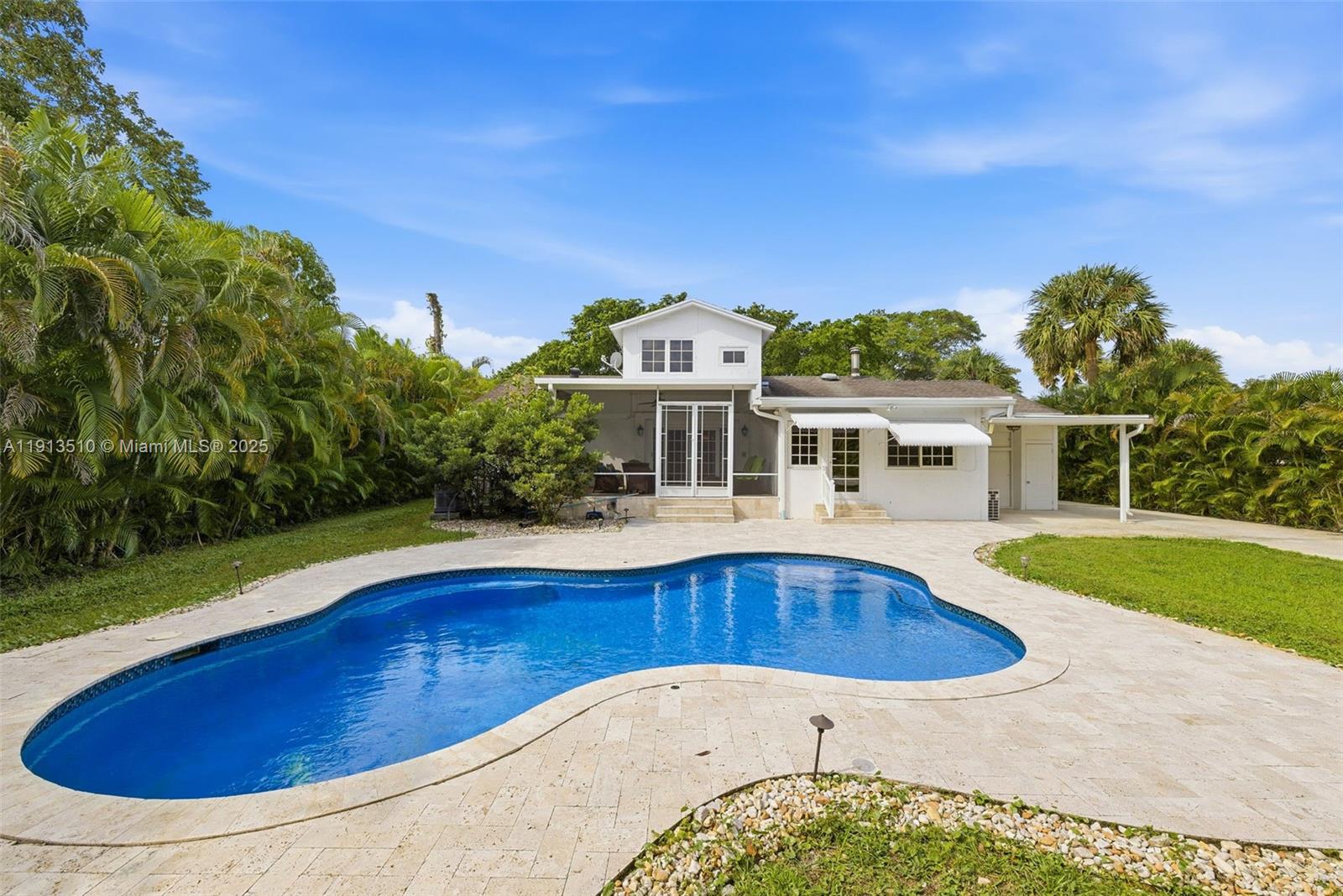 COUNTRY CLUB ESTATES UNIT - Residential