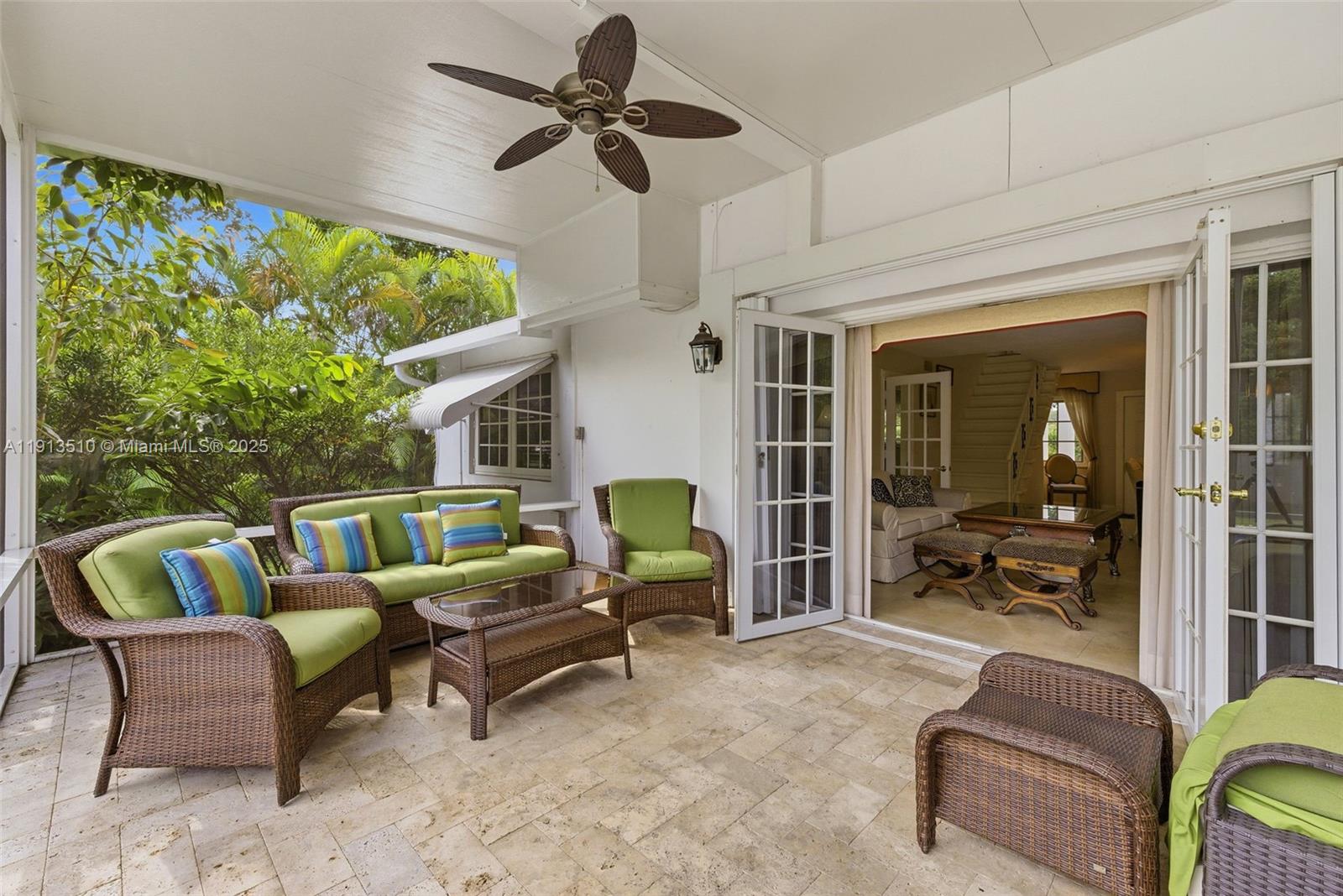 COUNTRY CLUB ESTATES UNIT - Residential