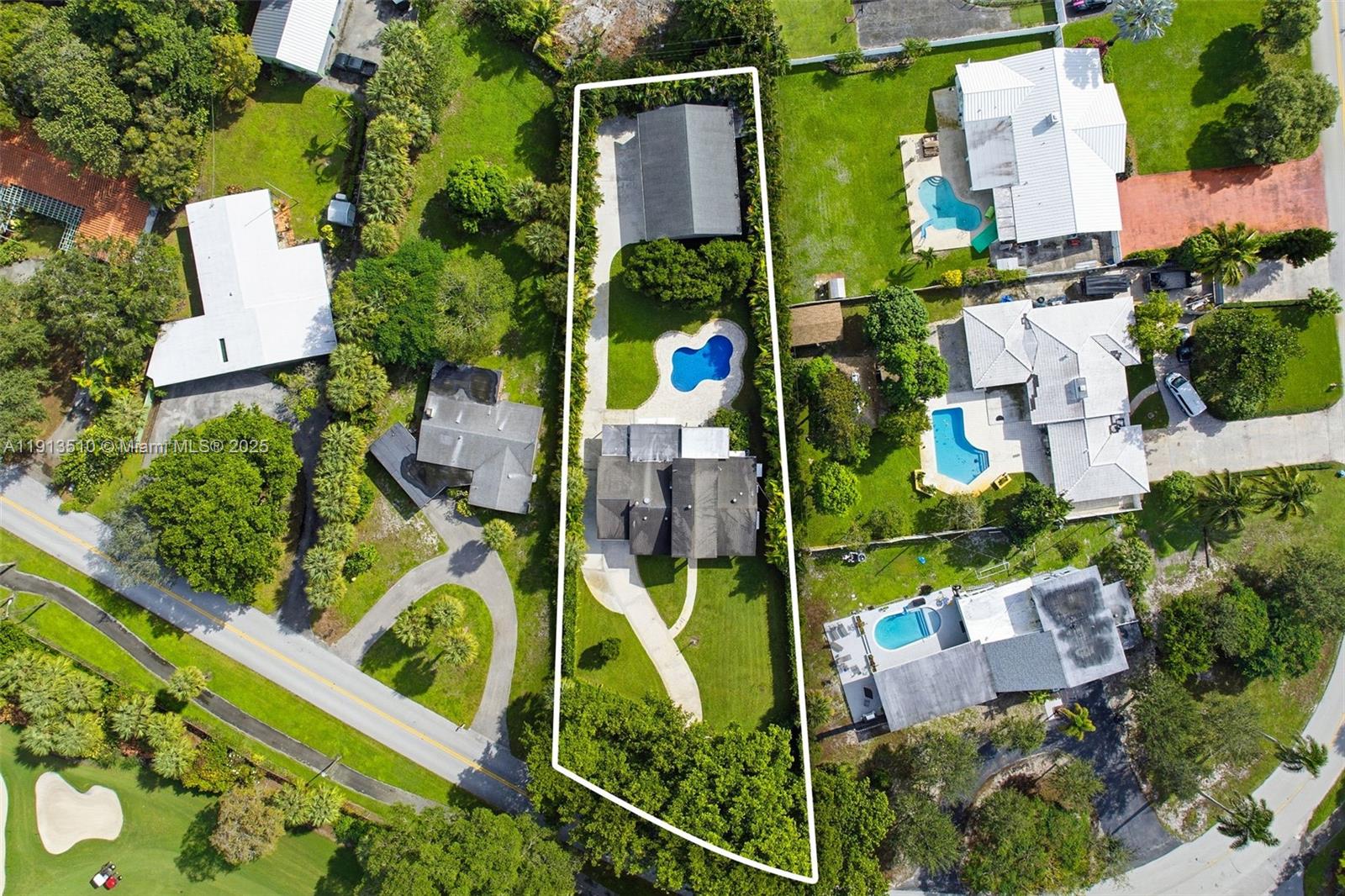 COUNTRY CLUB ESTATES UNIT - Residential