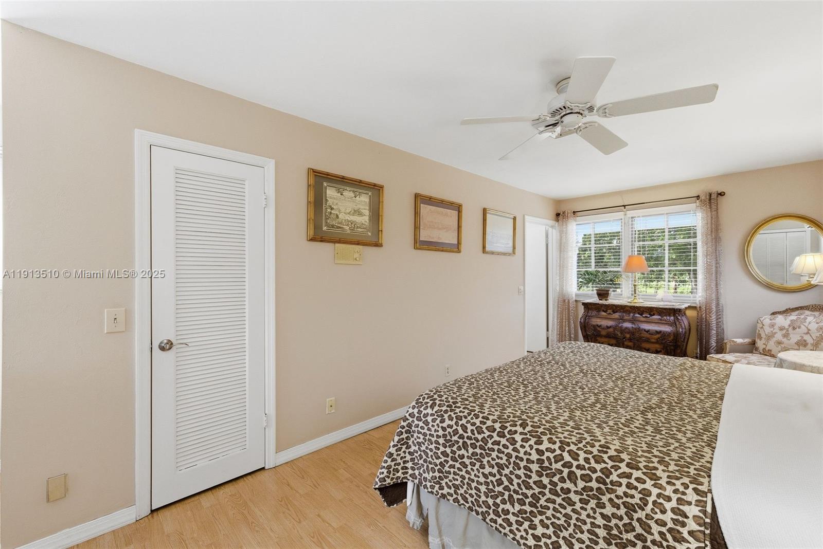 COUNTRY CLUB ESTATES UNIT - Residential