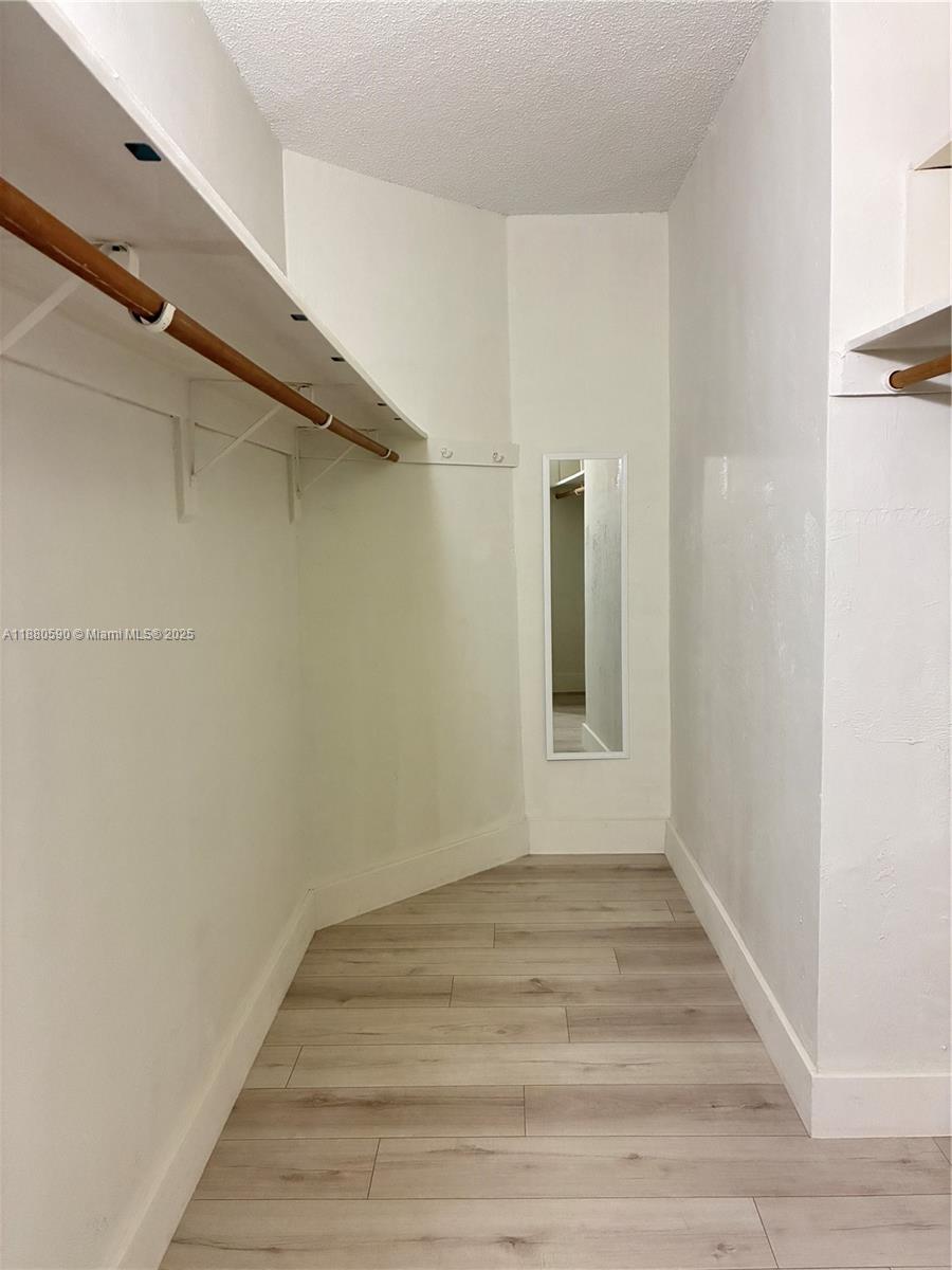 OCEANVIEW BUILDING B COND - Residential