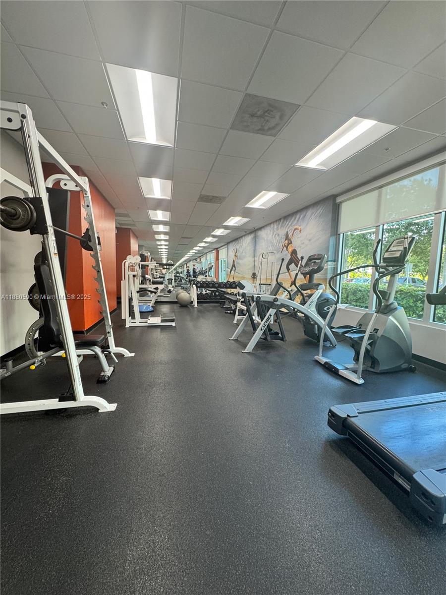 OCEANVIEW BUILDING B COND - Residential