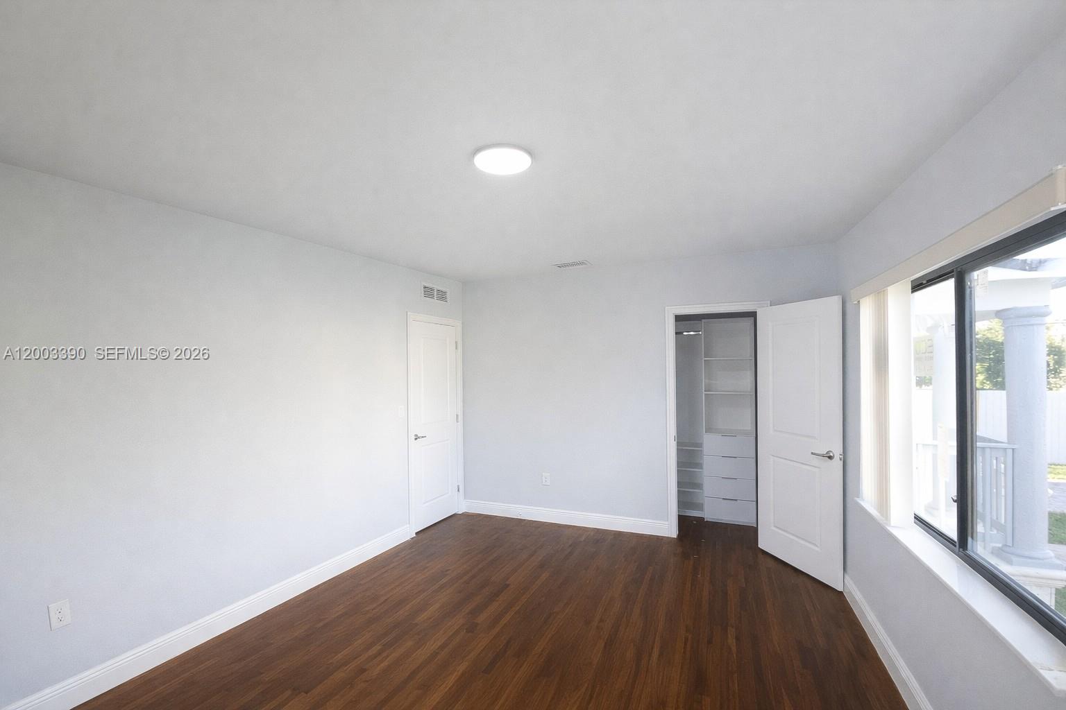 KEW GARDENS - Residential Lease