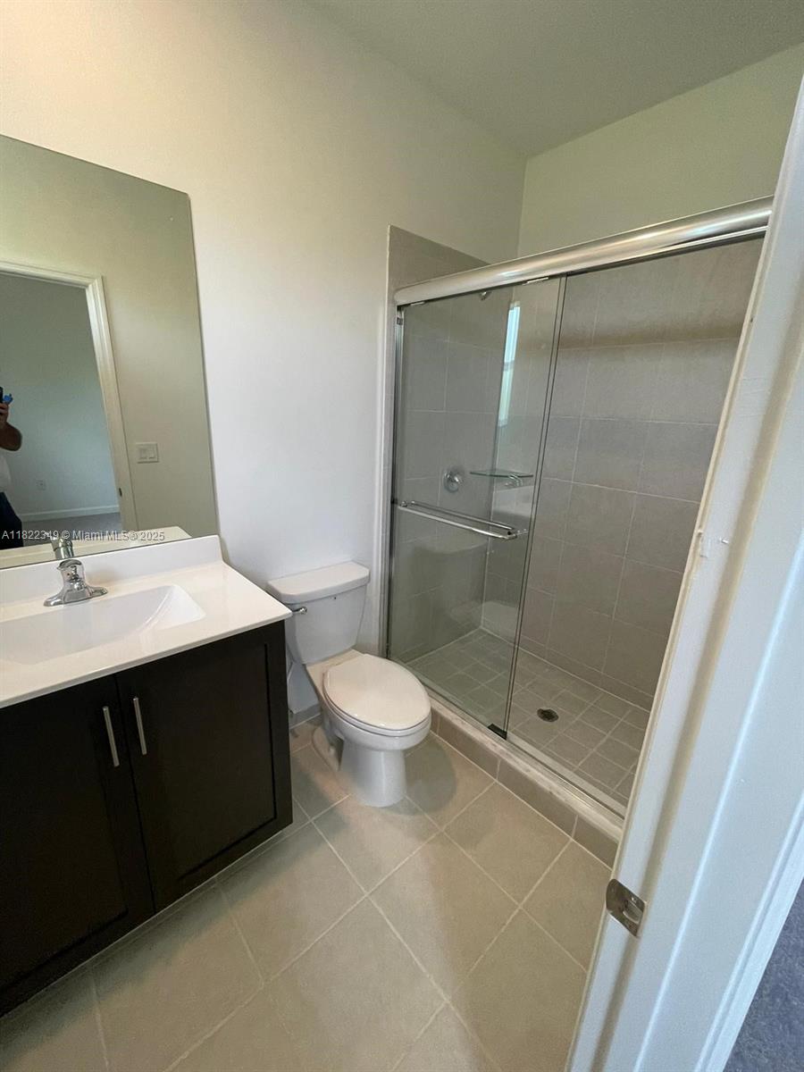 KEYS GATE RESIDENTIAL - Residential Lease