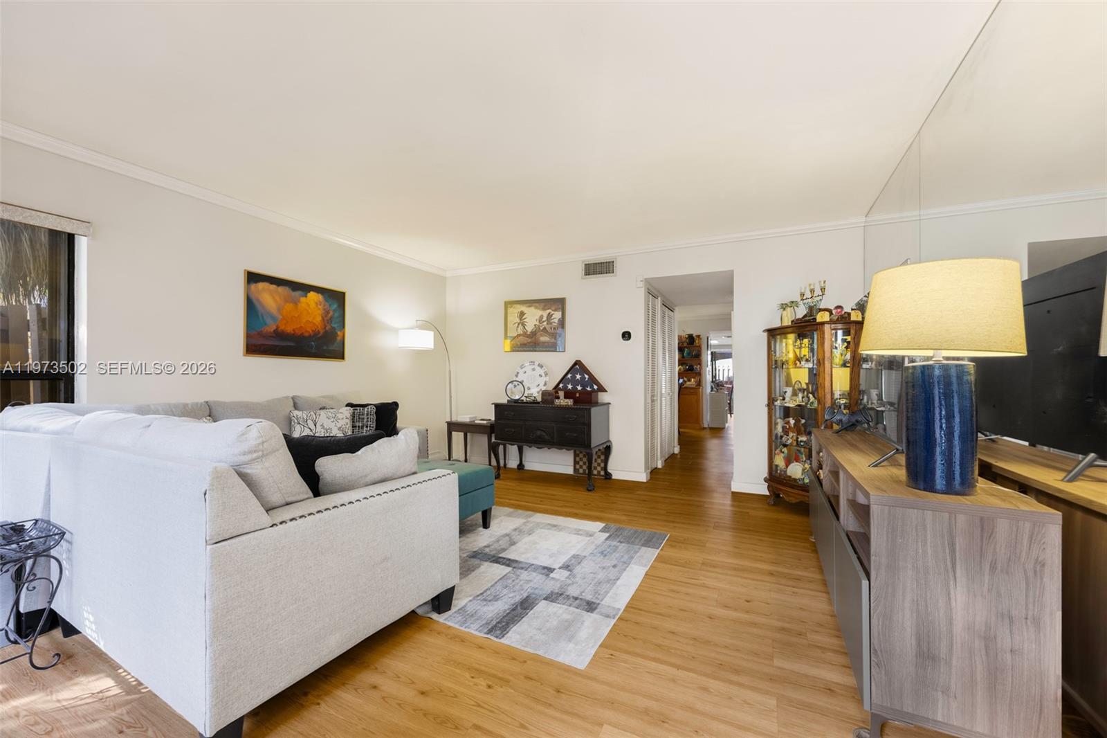 GREENGLADES CONDO13 - Residential