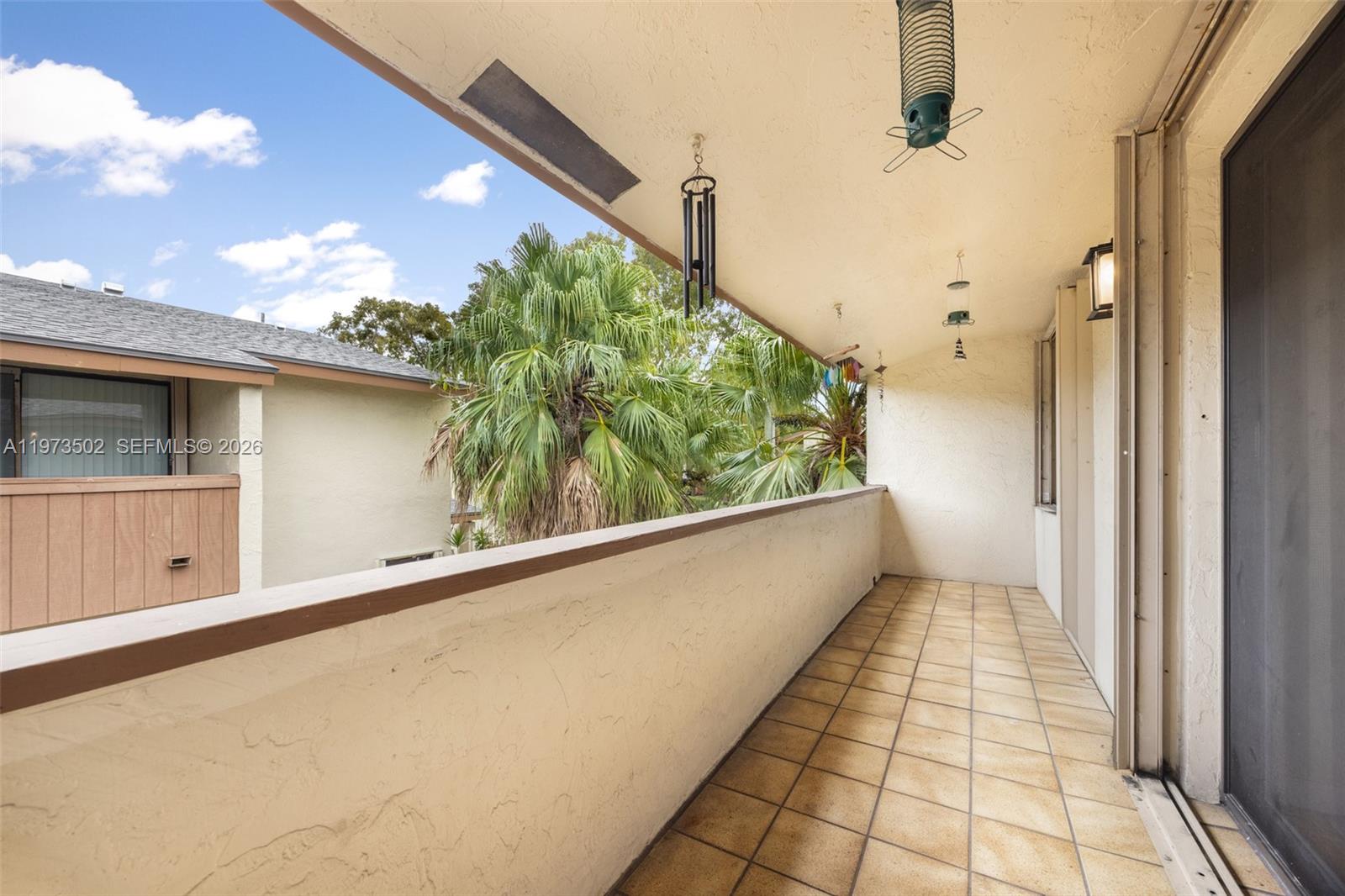 GREENGLADES CONDO13 - Residential