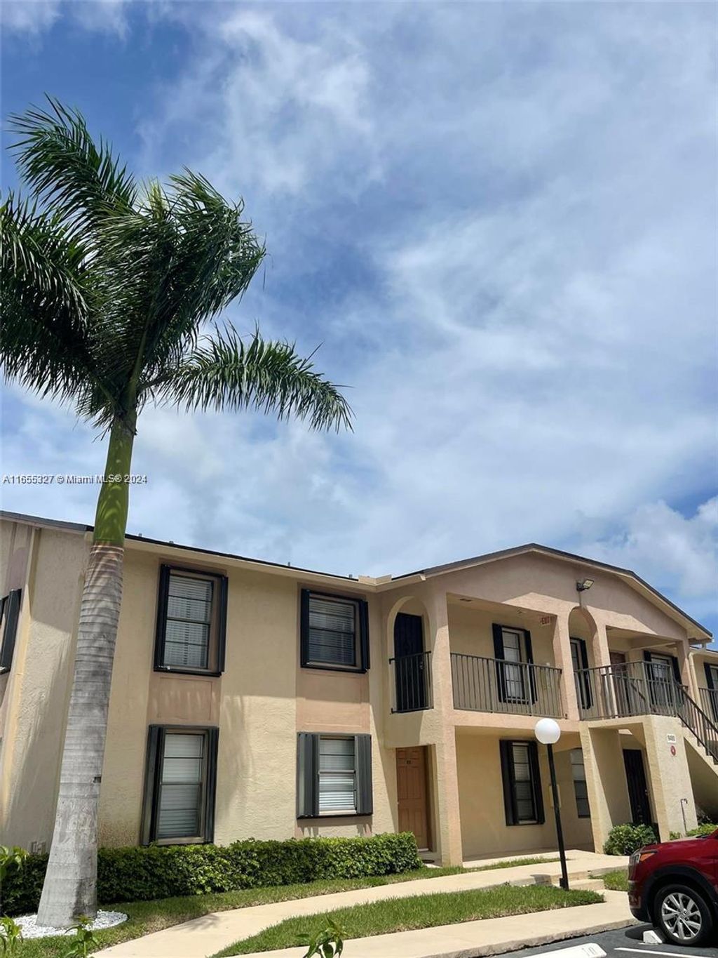 Photo of 9480 Boca Cove Cir #410, Boca Raton, FL 33428 (MLS # A11655327)