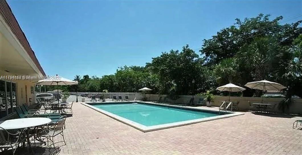1800 Sans Souci Blvd 343, North Miami, Miami-Dade County, Florida - 1 Bedrooms  
1 Bathrooms - 