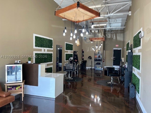 9610 Stirling Rd 105