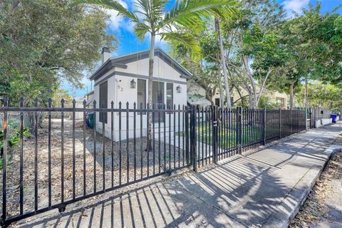 52 NW 47 0 Miami FL 33127