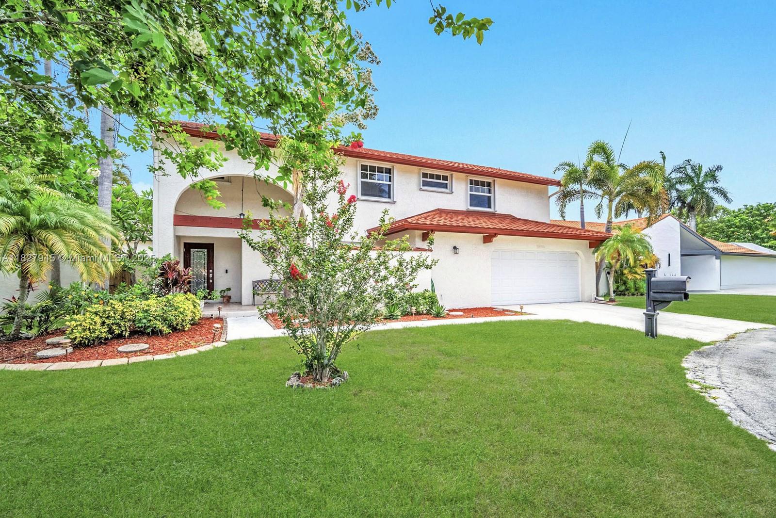 2880 Albatross Dr