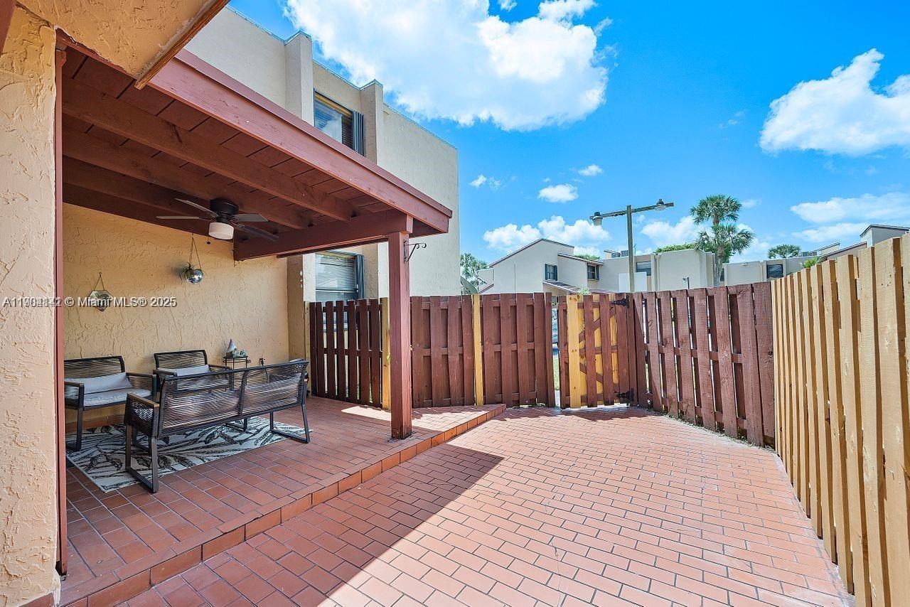 INDIAN SUMMER VILG CONDO - Residential Lease