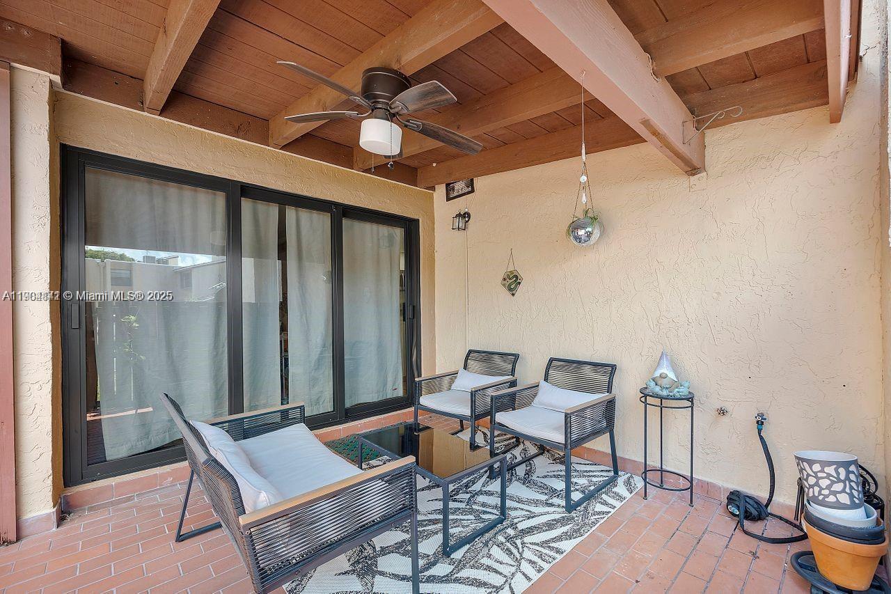 INDIAN SUMMER VILG CONDO - Residential Lease