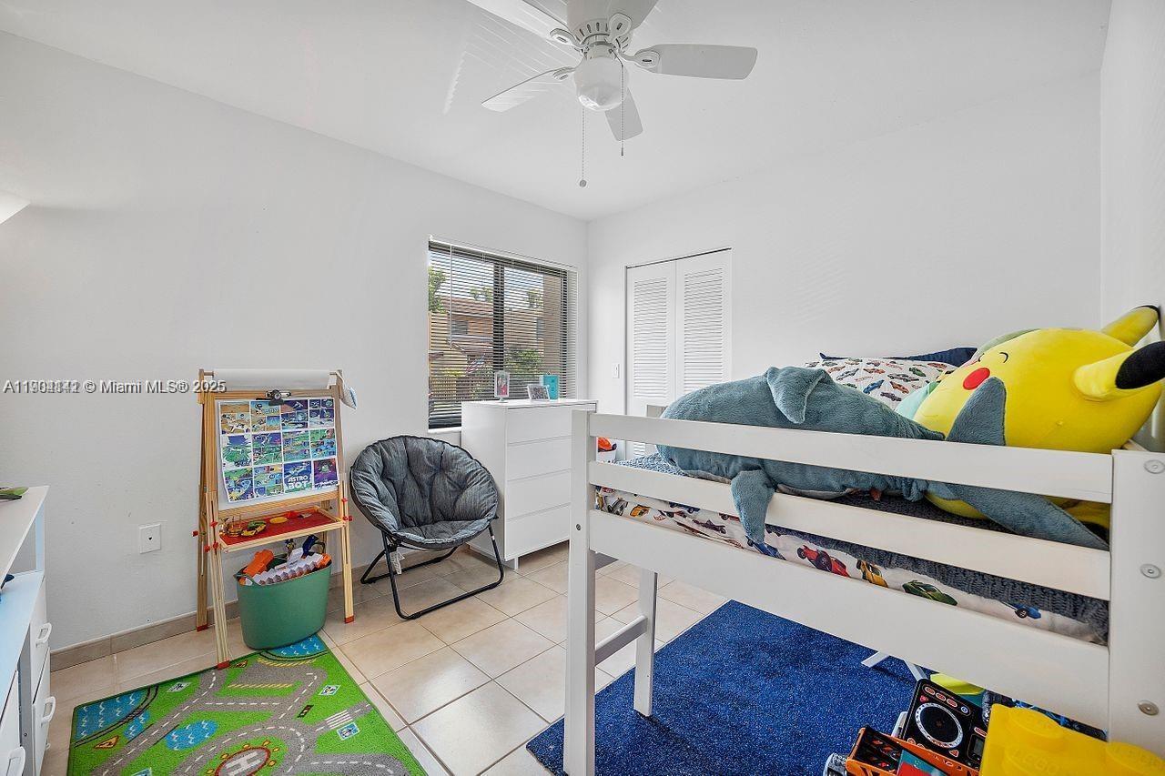 INDIAN SUMMER VILG CONDO - Residential Lease