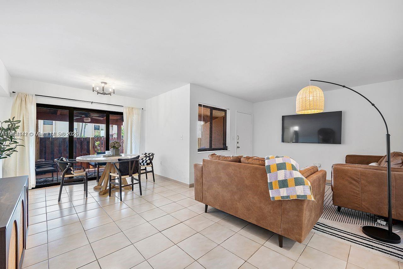 INDIAN SUMMER VILG CONDO - Residential Lease