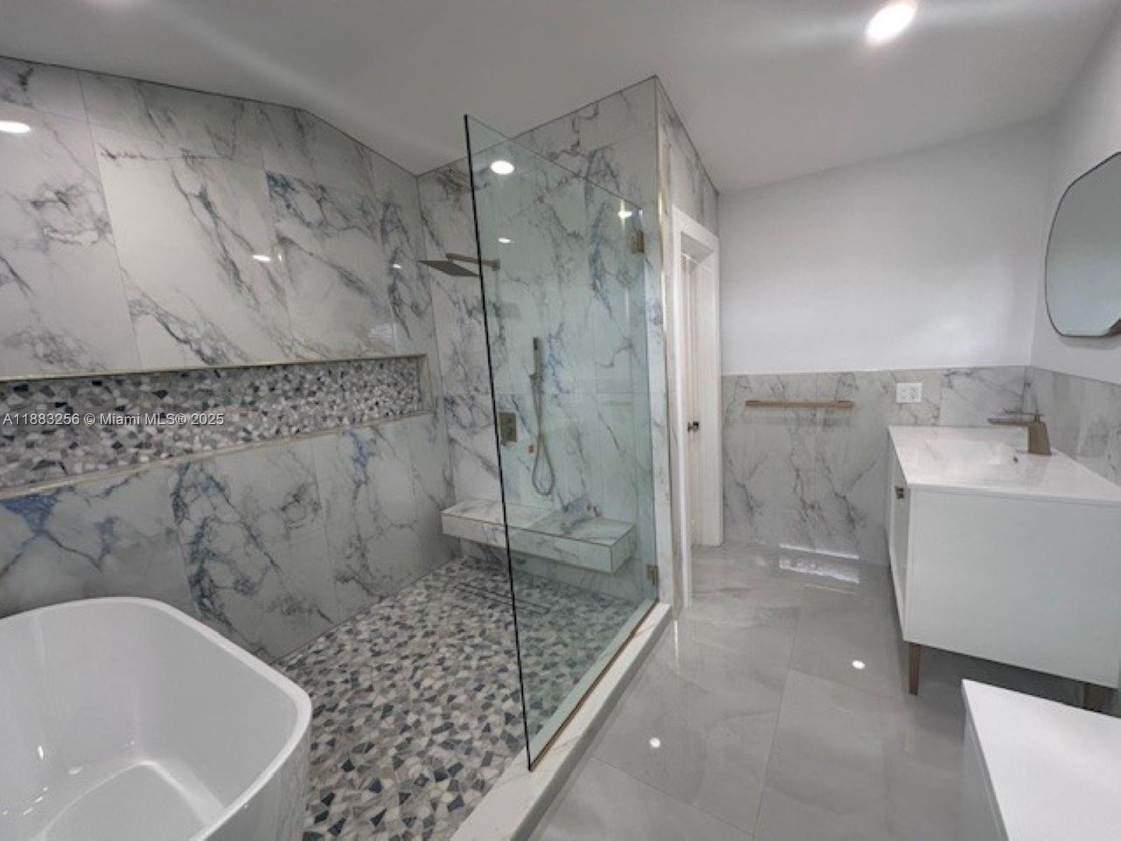 WINDCHIME LAKES - Residential Lease