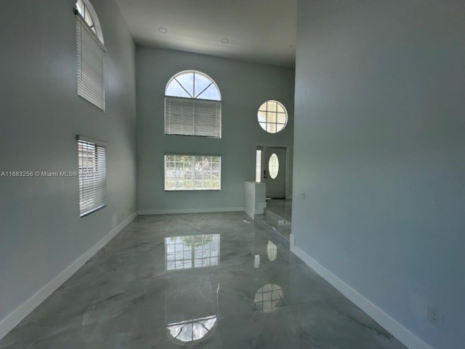 WINDCHIME LAKES - Residential Lease