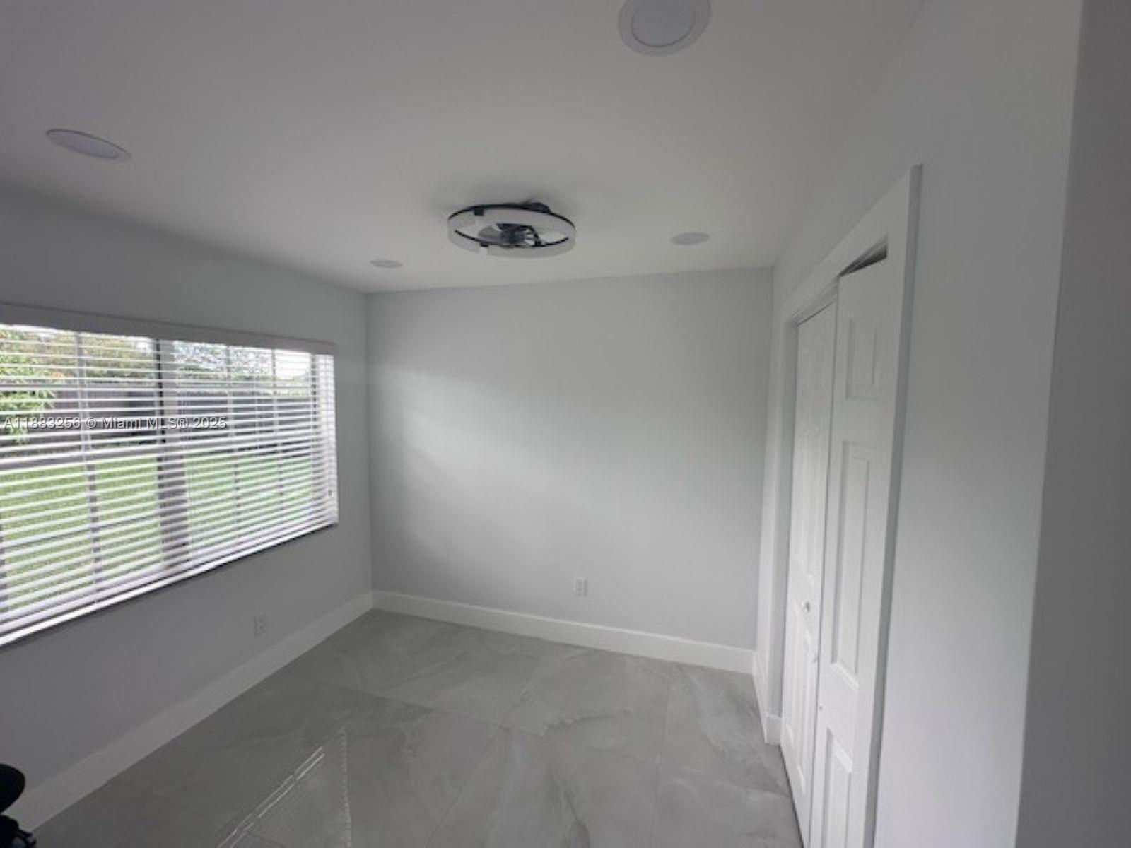 WINDCHIME LAKES - Residential Lease