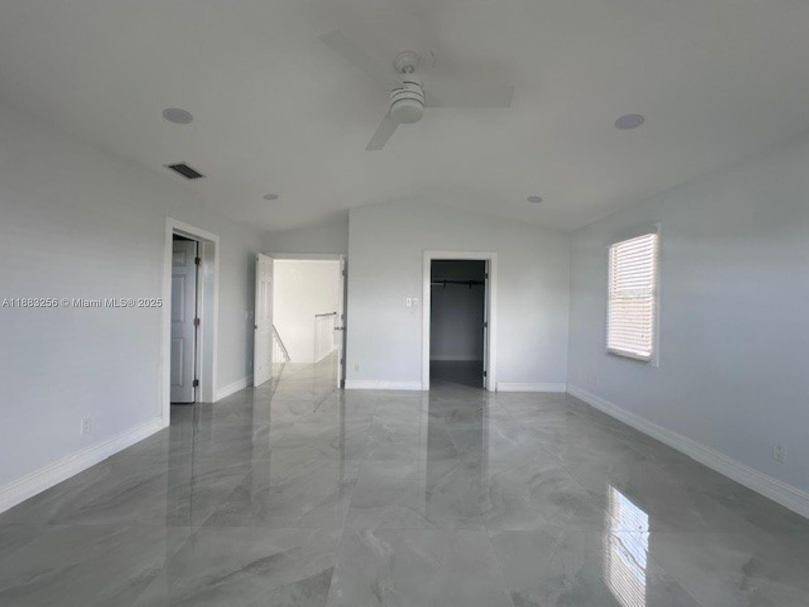 WINDCHIME LAKES - Residential Lease