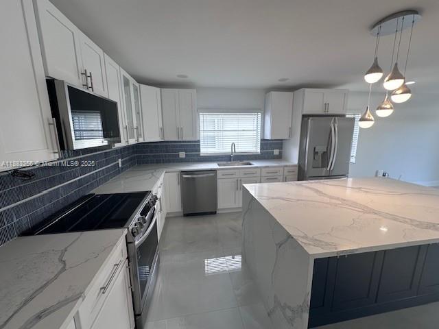 WINDCHIME LAKES - Residential Lease
