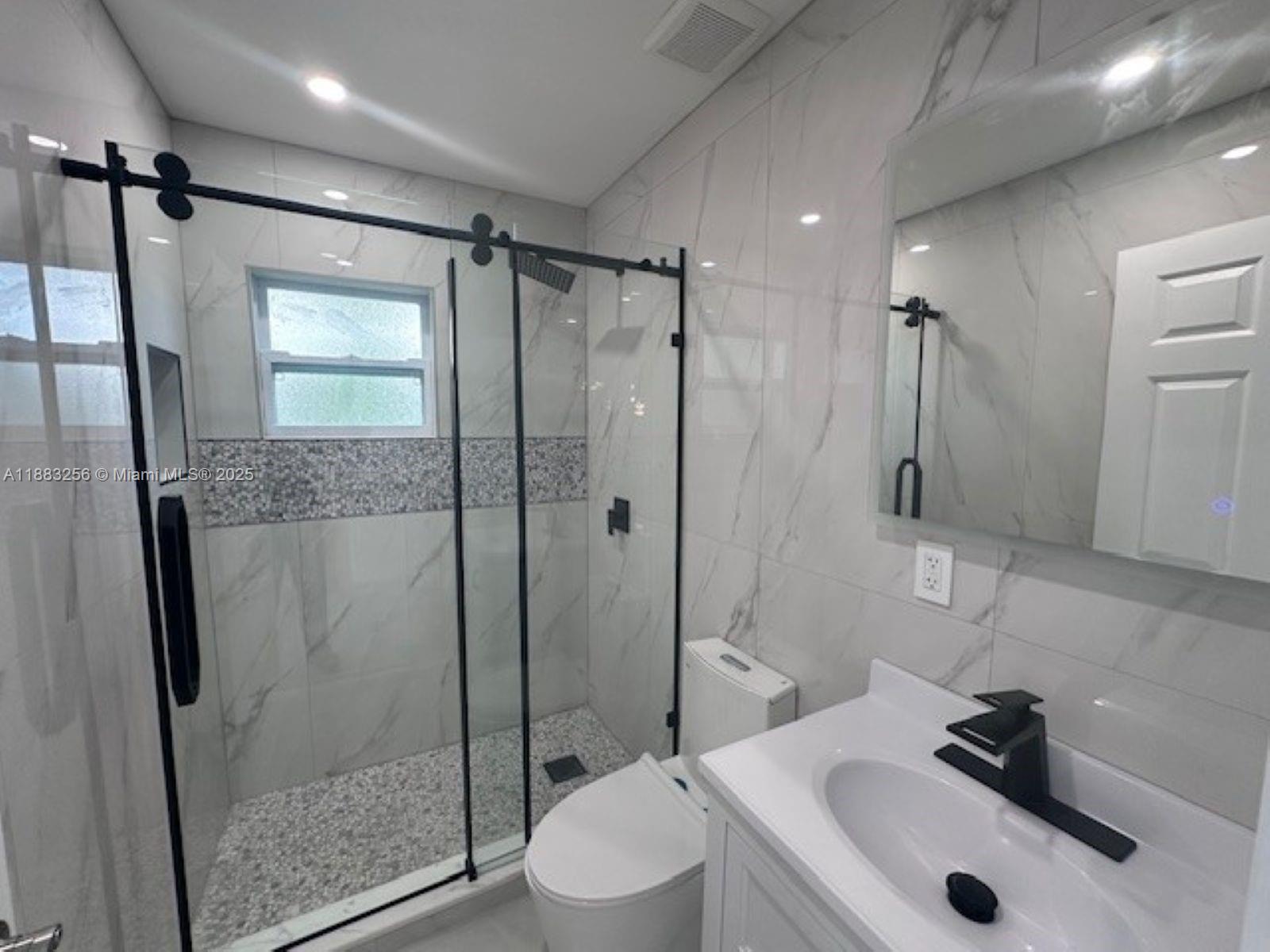 WINDCHIME LAKES - Residential Lease