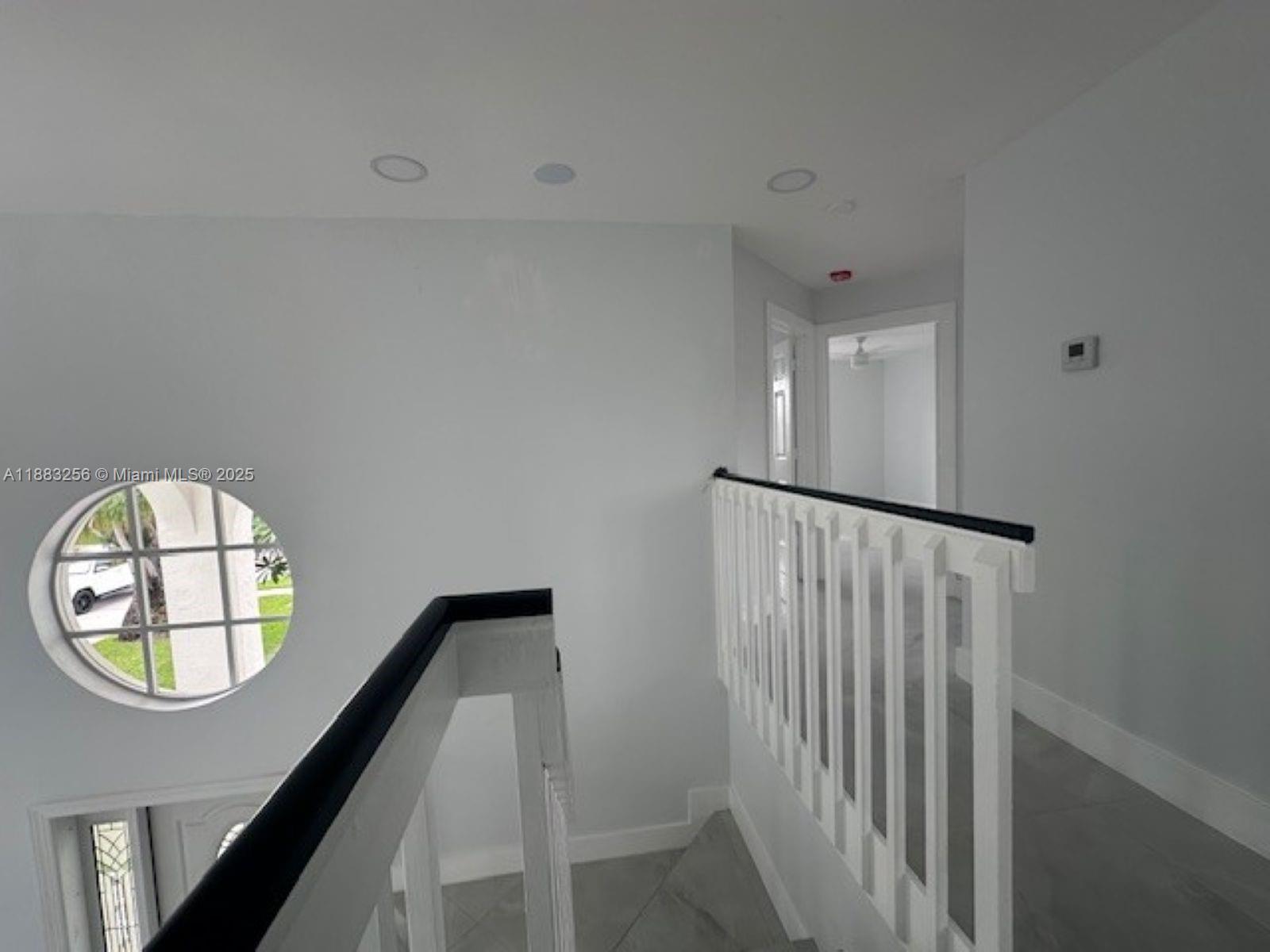 WINDCHIME LAKES - Residential Lease