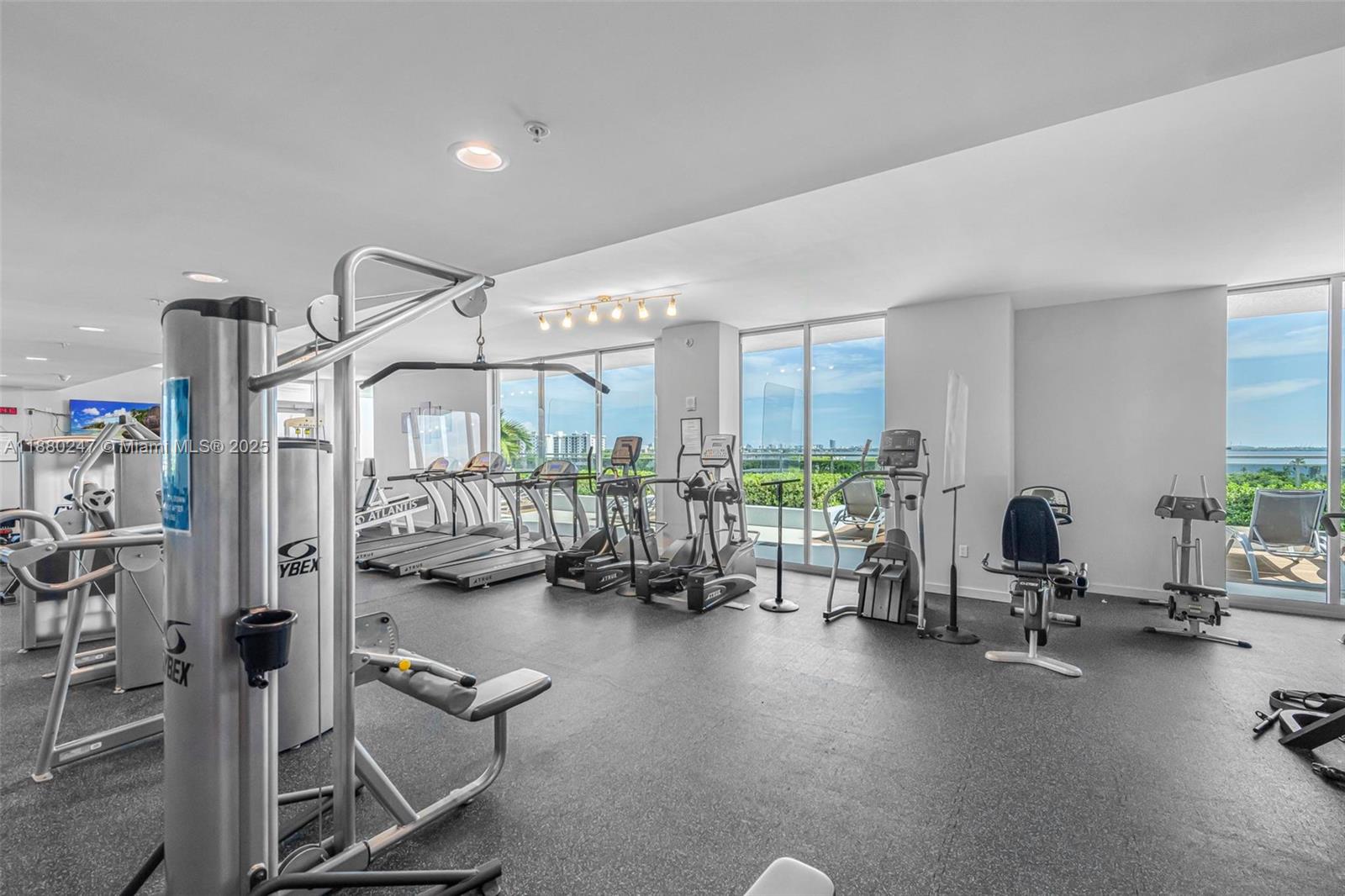 THE LEXI CONDO - Residential Lease