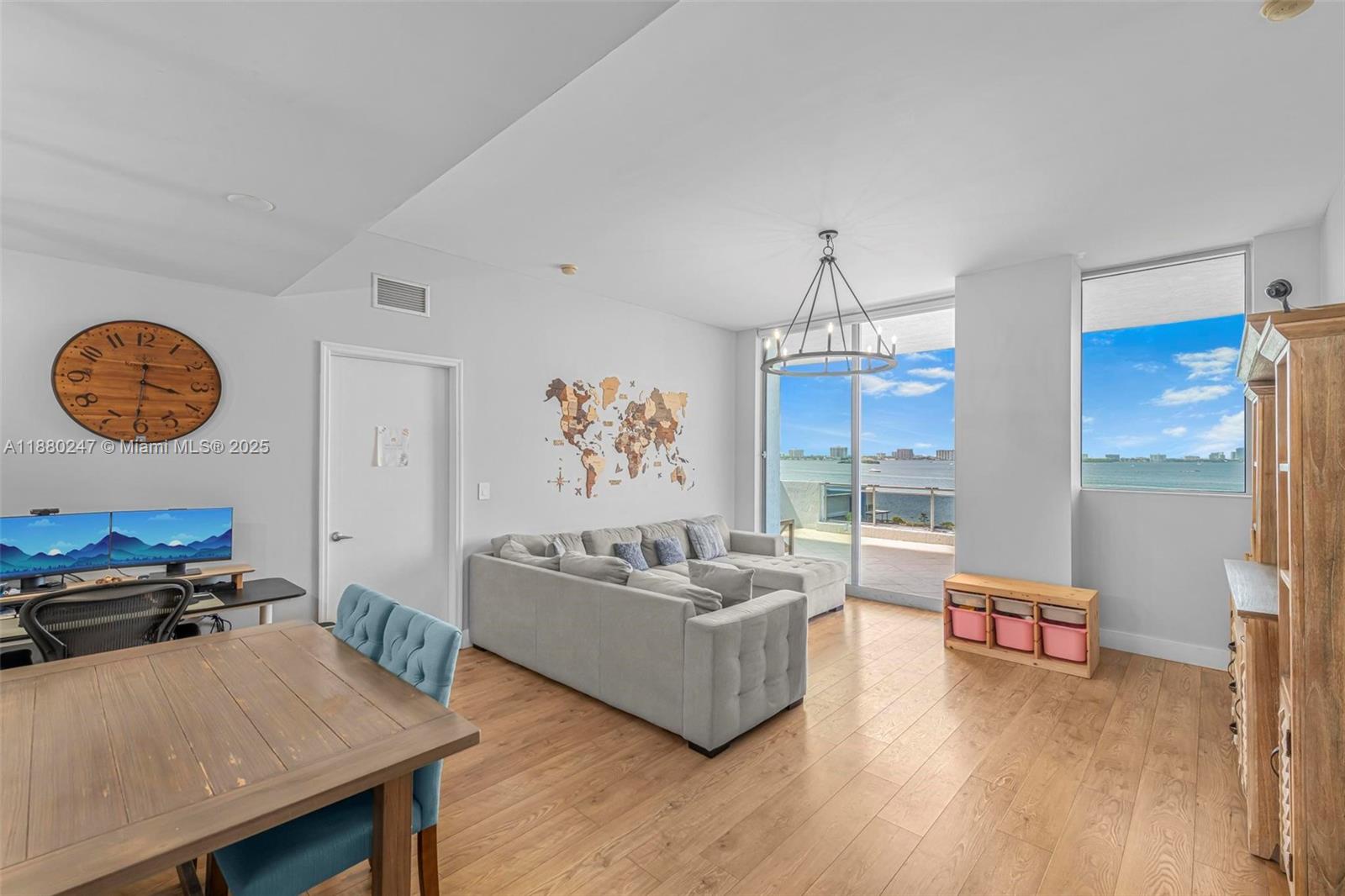 THE LEXI CONDO - Residential Lease