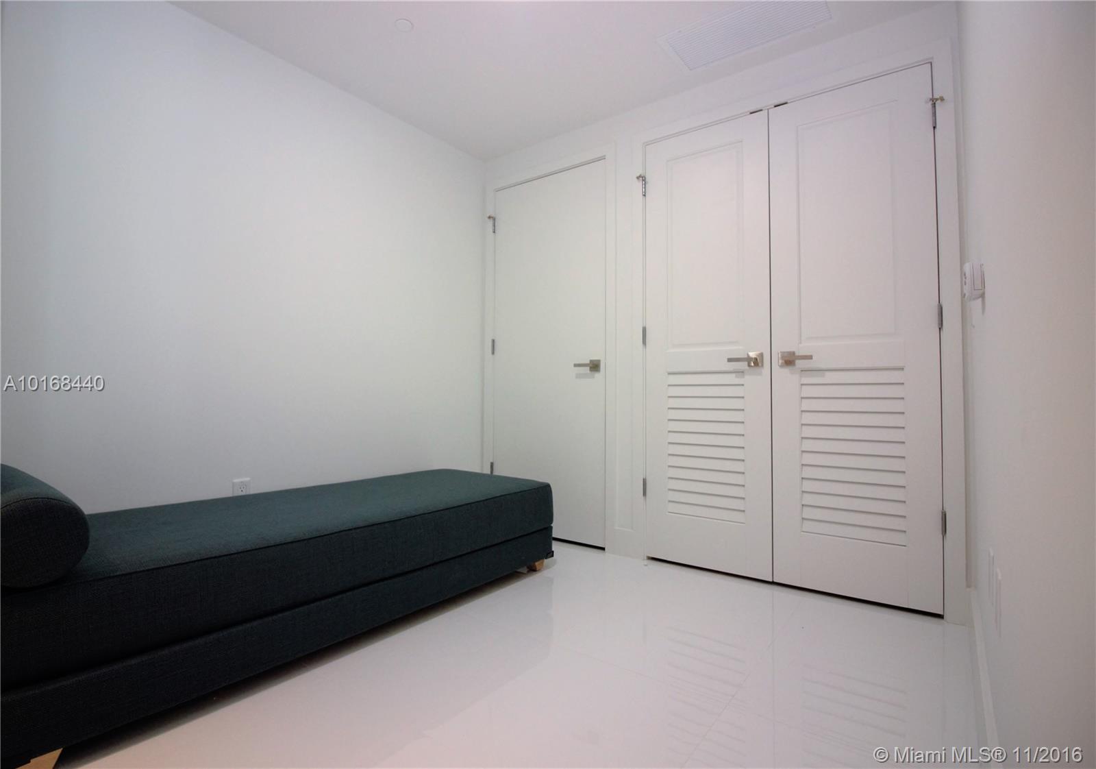 THE BOND - Residential Lease