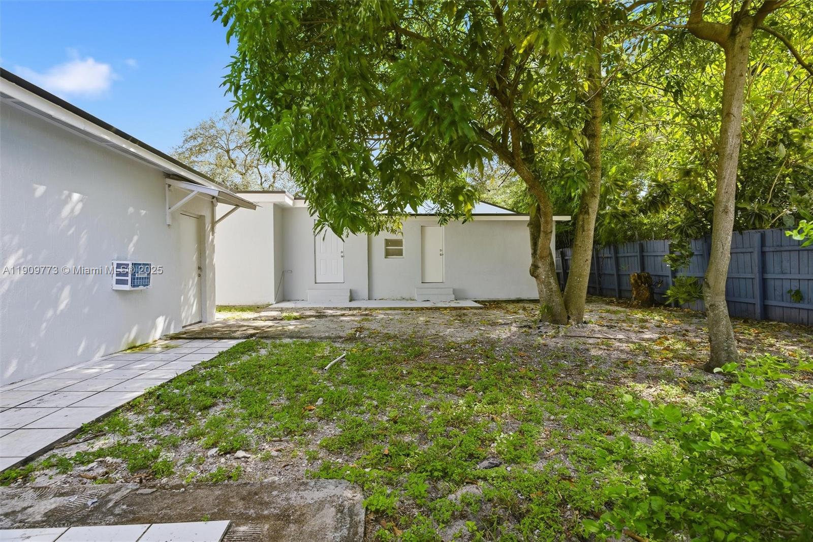 FULFORD HIGHLANDS - Residential