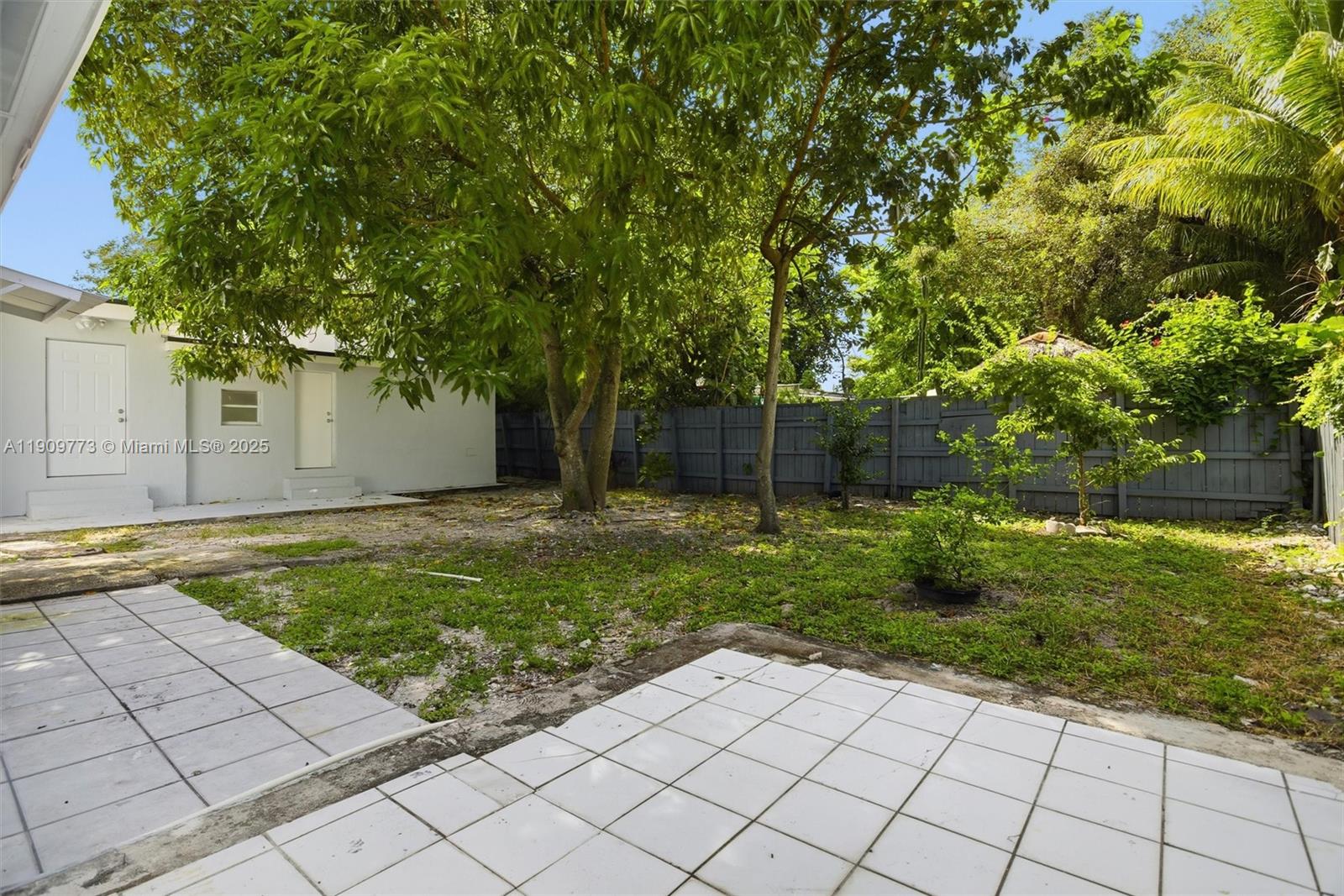 FULFORD HIGHLANDS - Residential