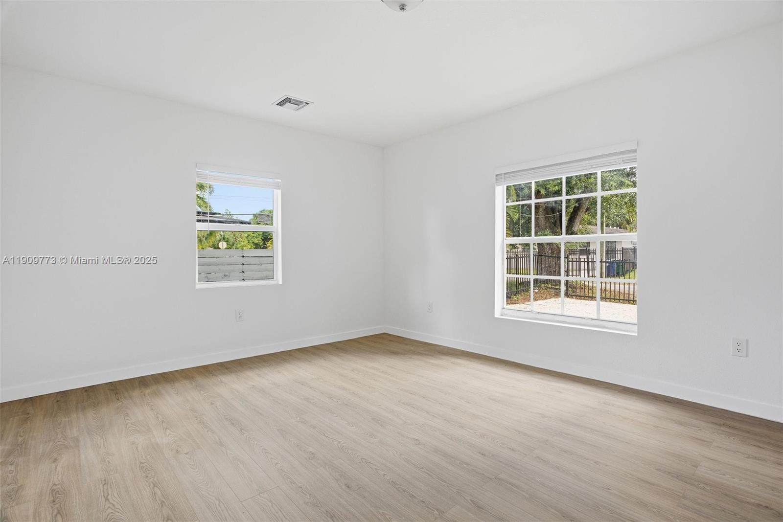 FULFORD HIGHLANDS - Residential