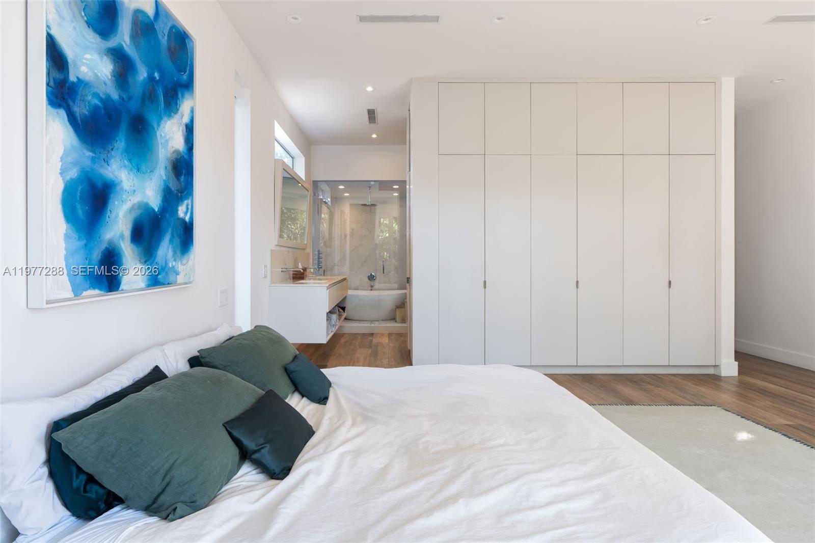 2977 BRIDGEPORT CONDO - Residential