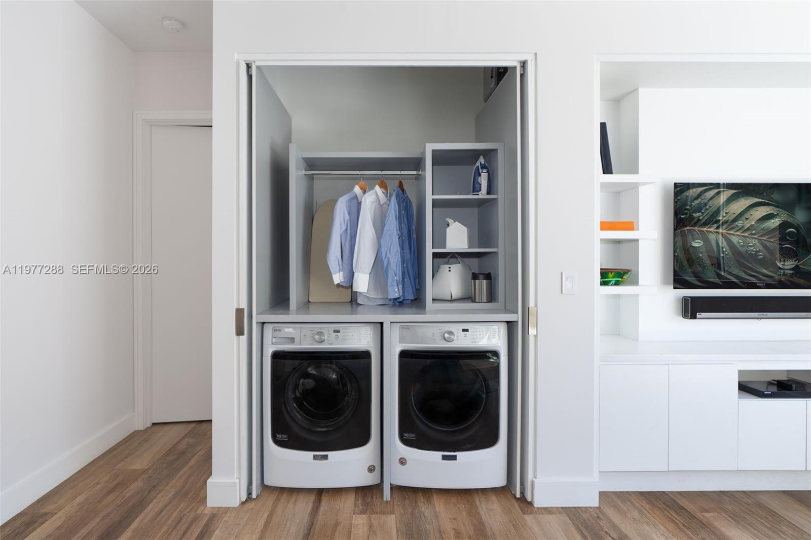 2977 BRIDGEPORT CONDO - Residential