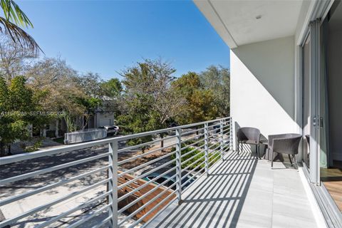 Tiny photo for 2977 Bridgeport Ave, Miami, FL 33133 (MLS # A11977288)