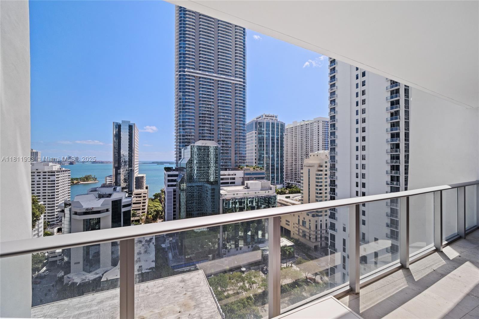 1010 Brickell Ave 2204, Miami, Broward County, Florida - 2 Bedrooms  
3 Bathrooms - 