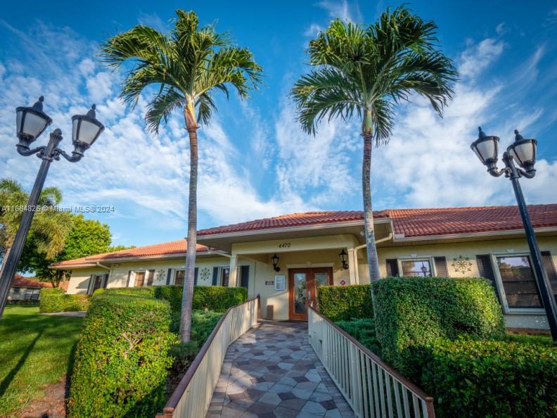 BENT TREE VILLAS WEST CON - Residential