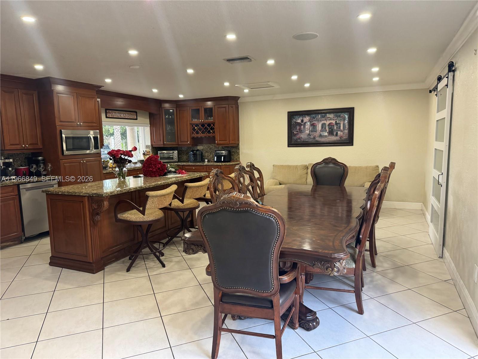 SOUTHERN ESTATES 9TH ADDN - Residential