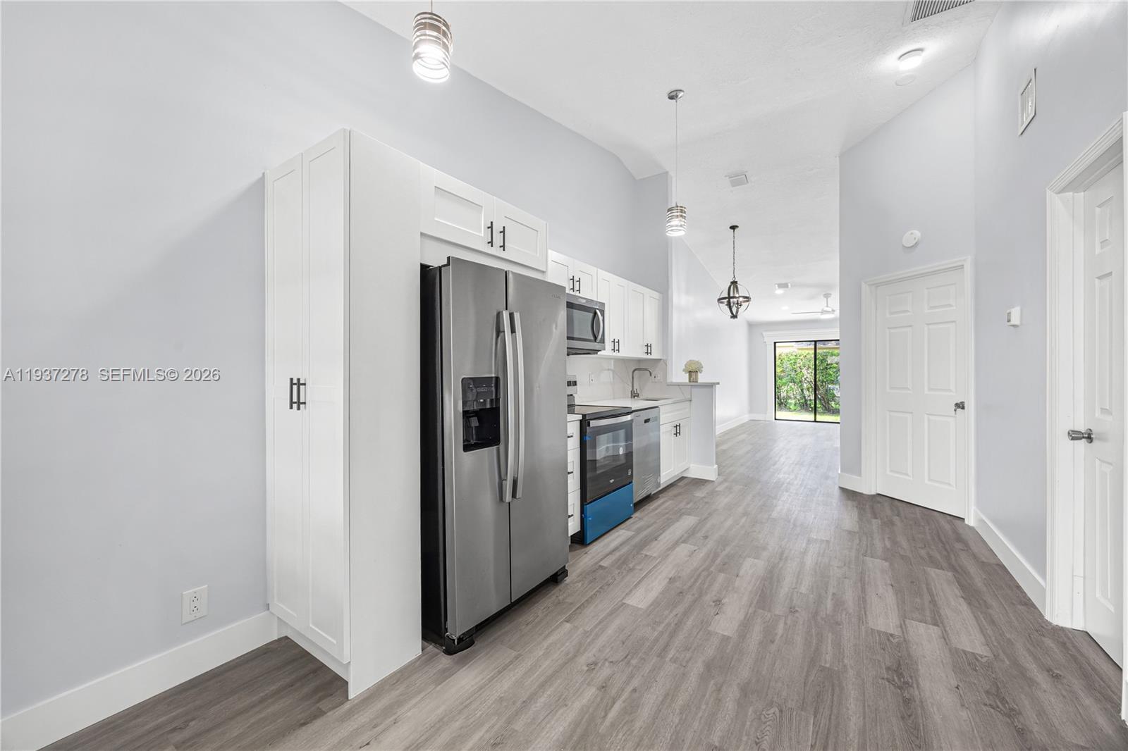 SPRINGTREE - Residential Lease