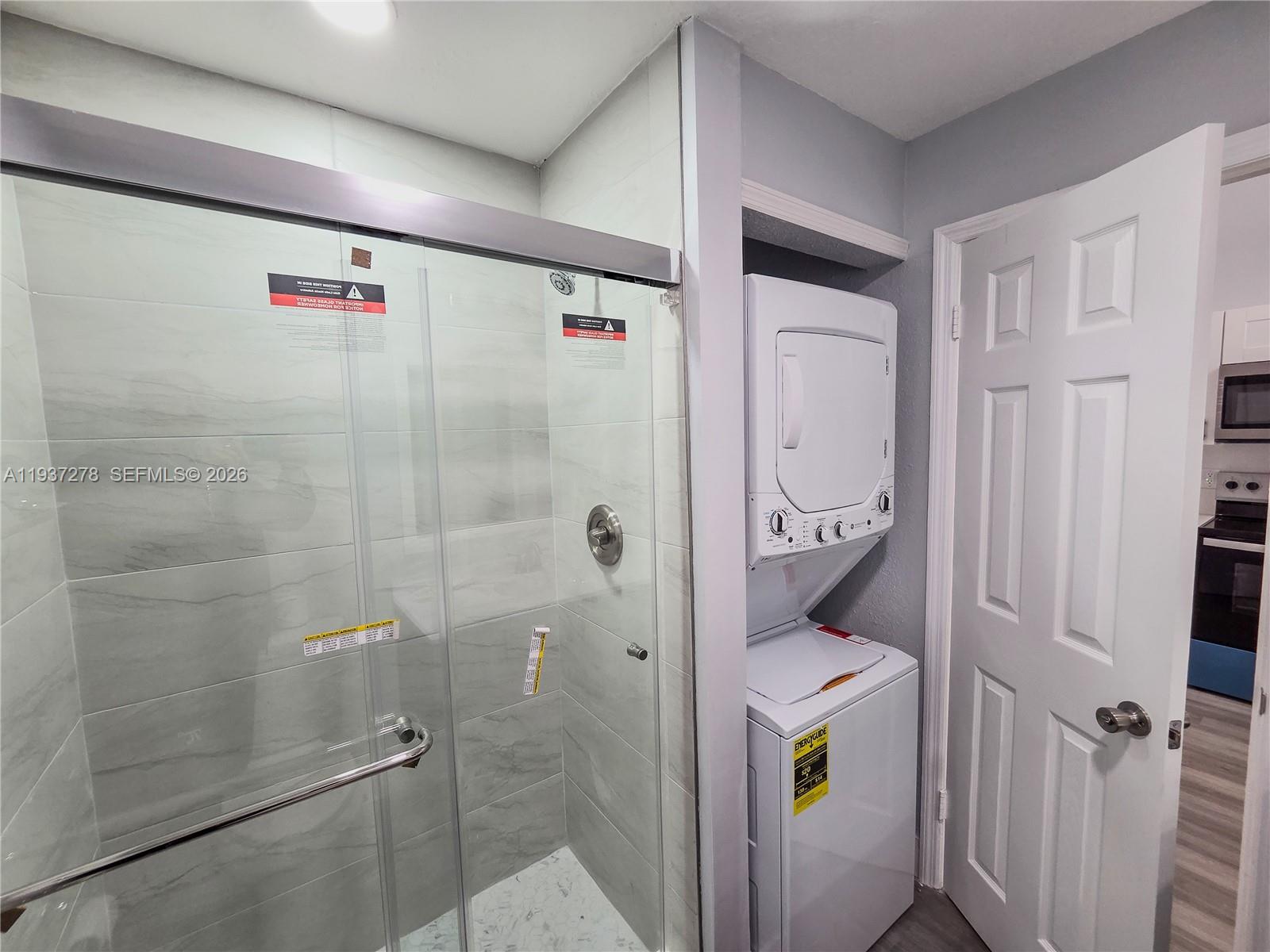 SPRINGTREE - Residential Lease